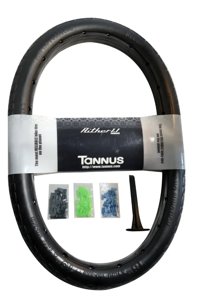 Tannus Aither 1.1 Airless Volle Buitenband Zwart 18"x1.5" inclusief montage kit