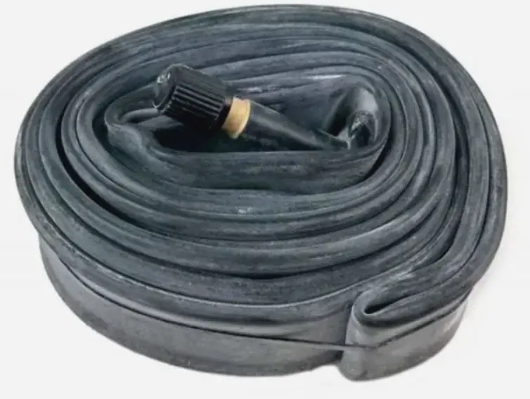 [KENDATUBE27-5/35-43AUTO] Kenda 27.5-28" Breedte 35-43mm Autoventiel 45 mm Binnenband