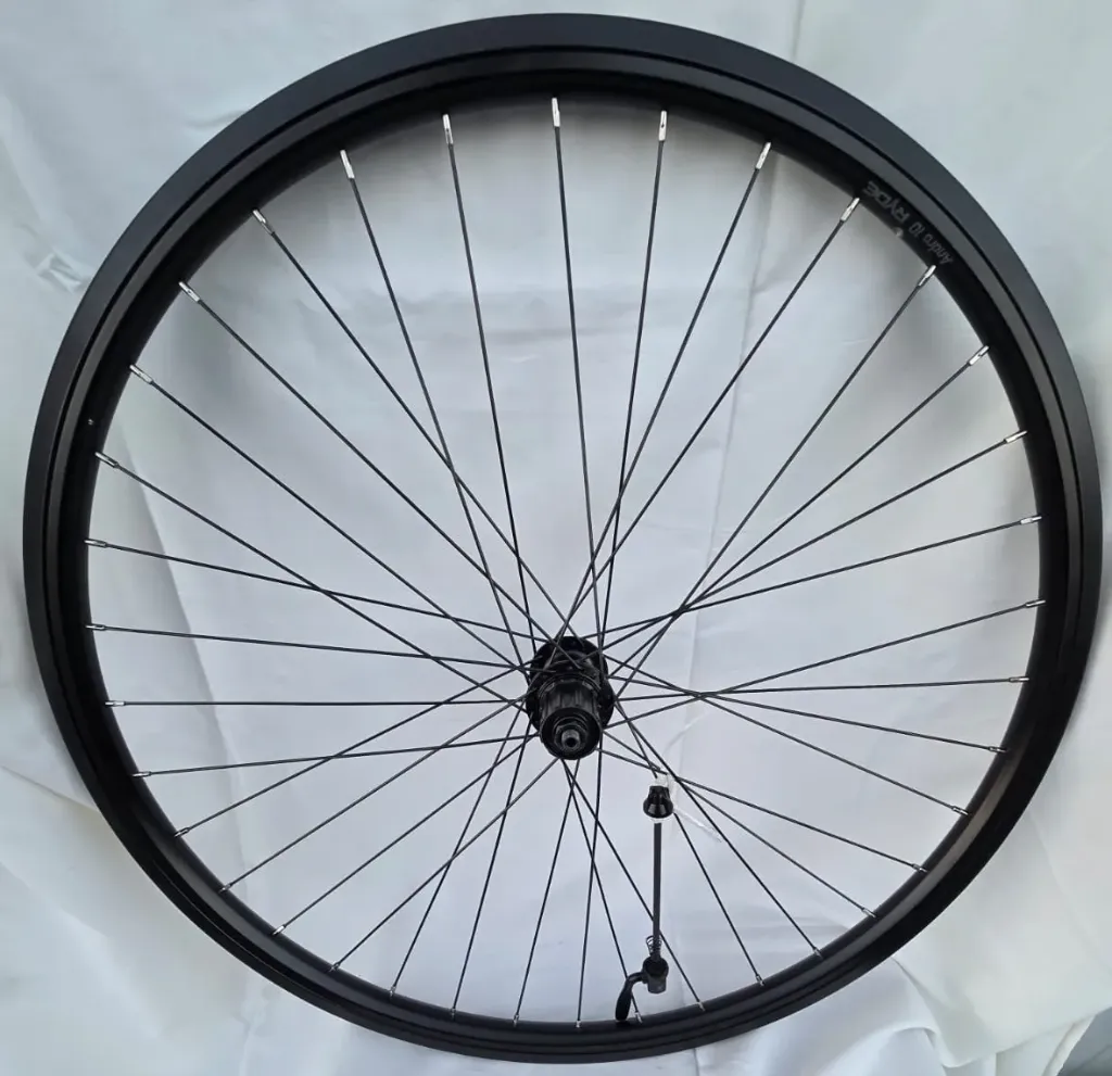 [WH200108] Achterwiel Andro 10 Ryde 28" zwart met snelsluiter, freewheel shimano 622x19C