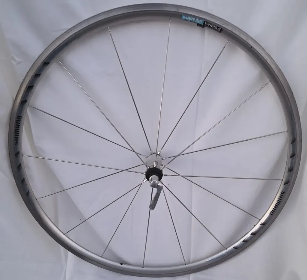 [WH200119] Voorwiel Shimano wheels 28" 622-19 Grijs met snelsluiter